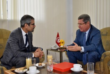 والي سيدي بوزيد يستقبل رئيس اللجنة الوطنية الأولمبية التونسية